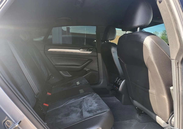 Volkswagen Arteon cena 109900 przebieg: 111455, rok produkcji 2018 z Nowy Staw małe 742
